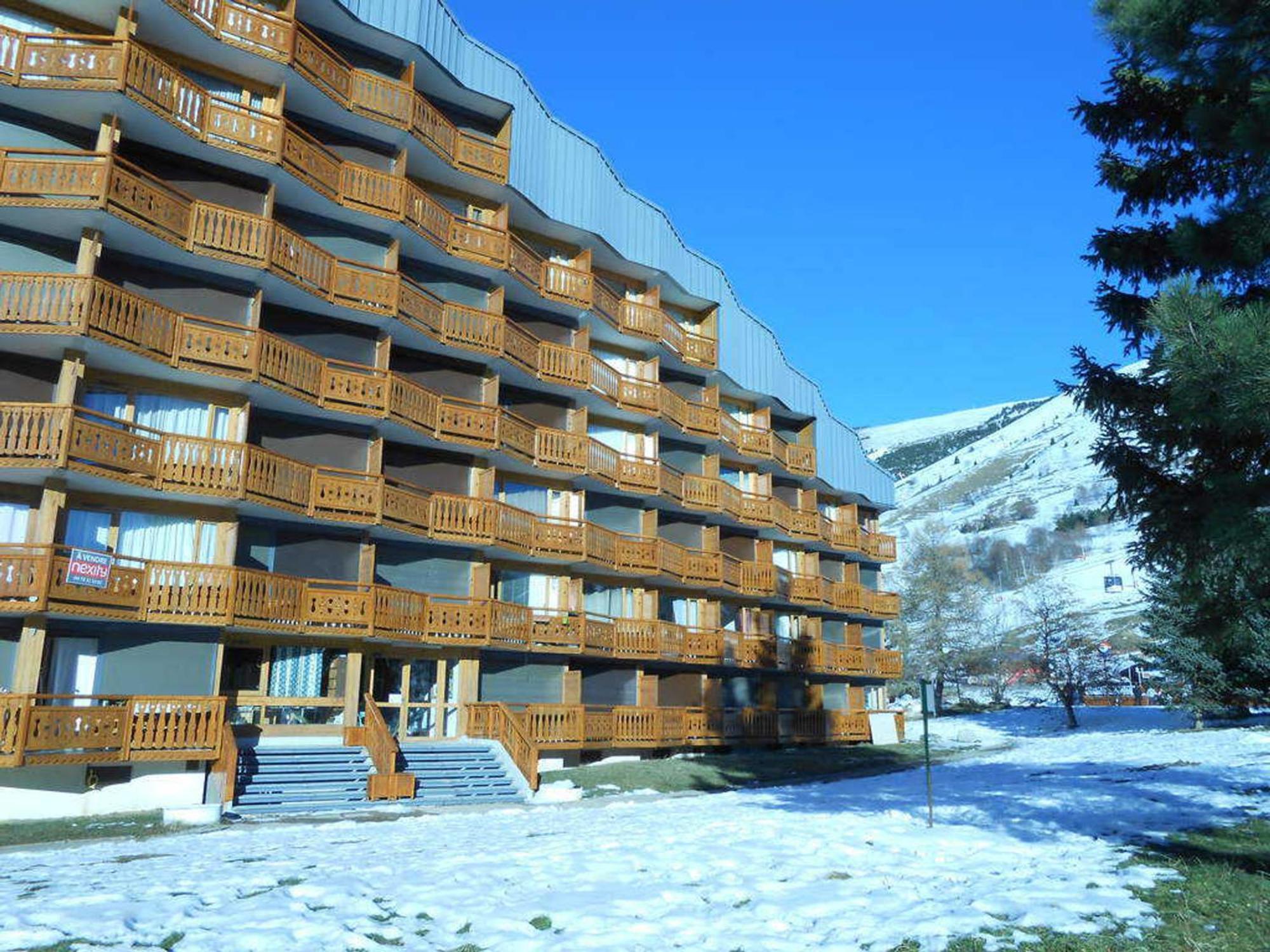 Studette Renovee Pour 2 Au Pied Des Pistes, Centre Les Deux Alpes - Fr-1-516-134 Apartment Luaran gambar
