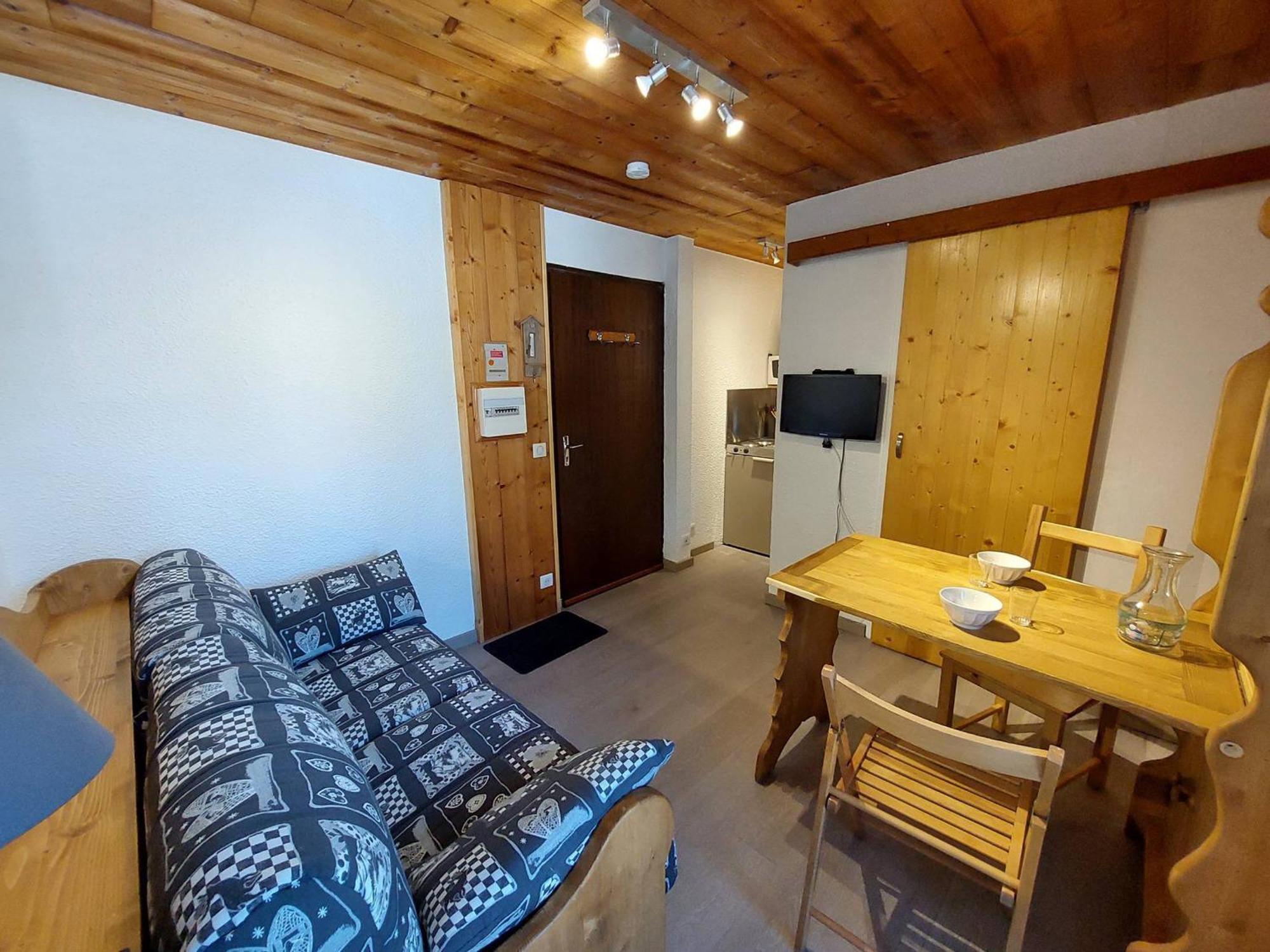 Studette Renovee Pour 2 Au Pied Des Pistes, Centre Les Deux Alpes - Fr-1-516-134 Apartment Luaran gambar